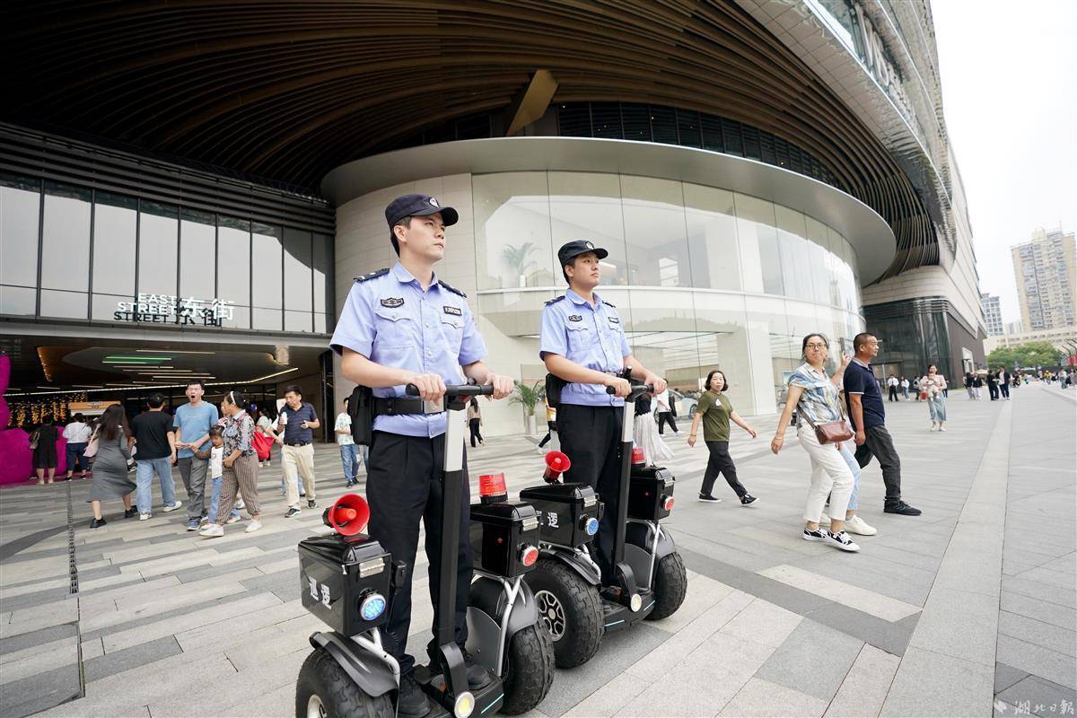 威尼斯正规官网