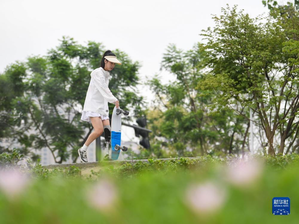 巴黎人免费登录